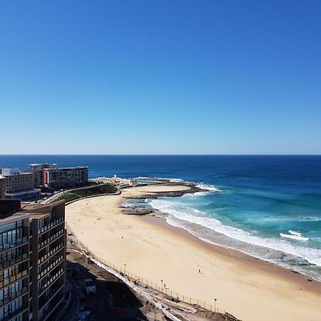 Beau Monde Apartments Newcastle - Horizon Newcastle Beach Extérieur photo